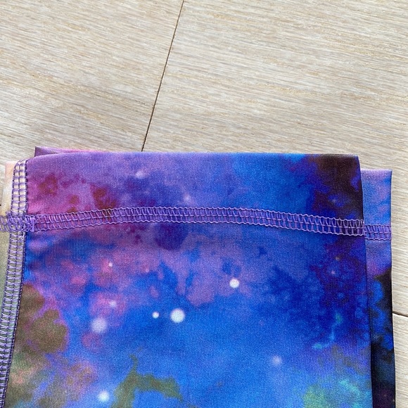 Vogo Athletica capri length workout pants - Picture 5 of 7